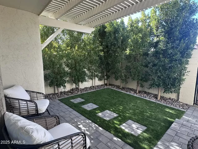 MLS: 6799123 Condo For Sale
