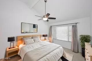 Photo #6: 6799723 Listing 