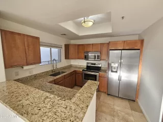 Photo #2: 6799800 Listing