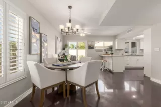 Photo #2: 6799878 Listing 