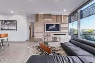 Photo #6: 6799887 Listing