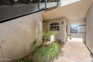 Photo #2: 6799952 Listing