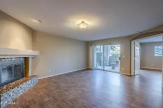 Photo #4: 6799952 Listing