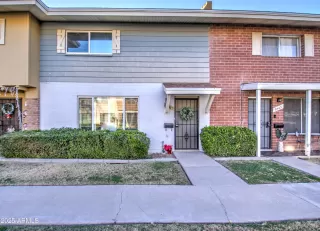 Photo #1: 6800078 Listing 