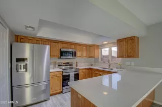 Photo #5: 6800078 Listing 