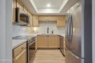 Photo #6: 6800152 Listing