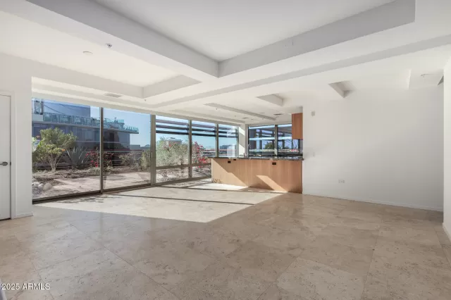 MLS: 6800253 Condo For Sale