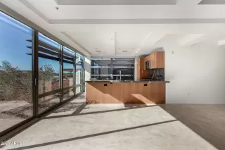 Photo #6: 6800253 Listing