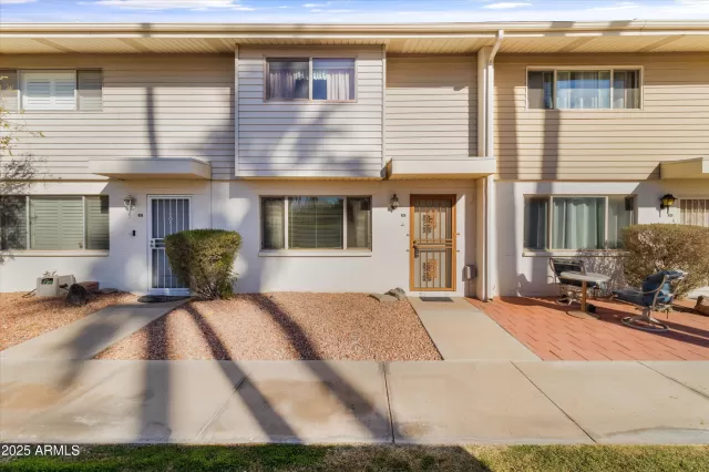 MLS: 6800577 Condo For Sale