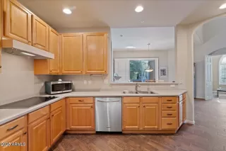 Photo #3: 6800595 Listing