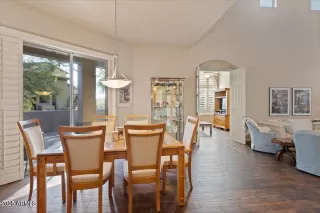 Photo #5: 6800595 Listing