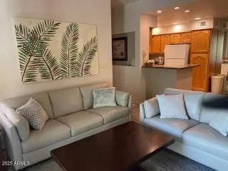 Photo #3: 6800772 Listing