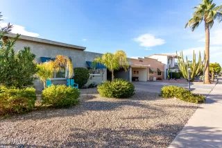 Photo #2: 6800803 Listing