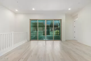 Photo #3: 6800862 Listing