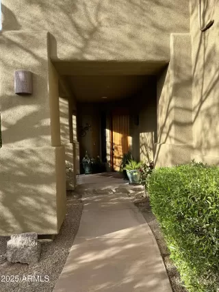 Photo #3: 6801350 Listing