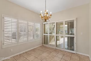 Photo #6: 6801724 Listing