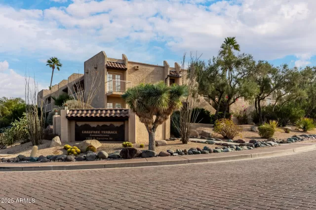 MLS: 6801792 Condo For Sale