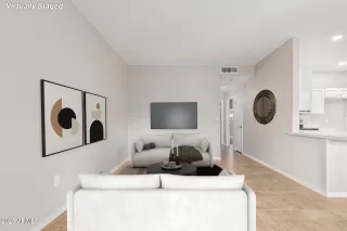 Photo #2: 6801951 Listing 