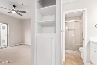 Photo #6: 6801951 Listing 