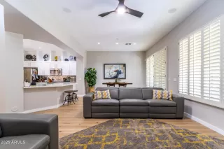 Photo #2: 6801963 Listing 