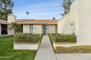 Photo #2: 6802041 Listing