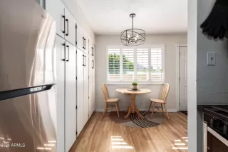 Photo #5: 6802115 Listing