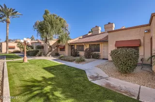 Photo #1: 6802263 Listing 