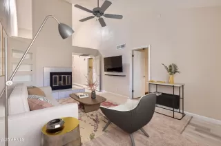 Photo #3: 6802263 Listing 