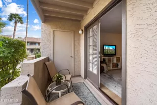 Photo #6: 6802387 Listing