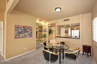 Photo #6: 6802398 Listing 