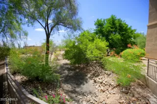 Photo #3: 6802680 Listing