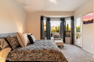 Photo #5: 6802725 Listing 