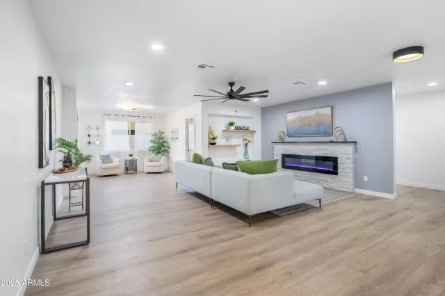 MLS: 6802764 Condo For Sale