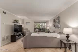 Photo #2: 6802820 Listing