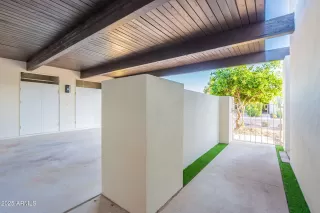 Photo #4: 6802866 Listing 