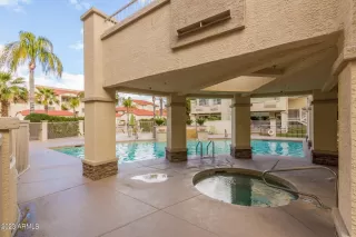 Photo #5: 6802991 Listing 