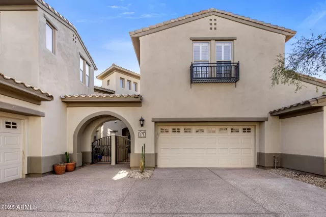 MLS: 6803030 Condo For Sale