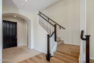 Photo #5: 6803030 Listing
