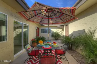 Photo #1: 6803128 Listing 