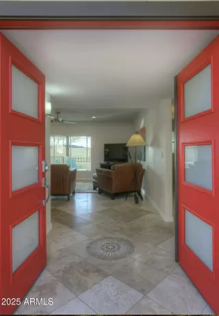 Photo #4: 6803128 Listing 