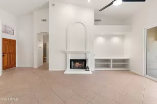 Photo #3: 6803169 Listing