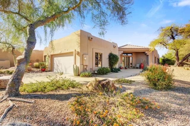 MLS: 6803460 Condo For Sale