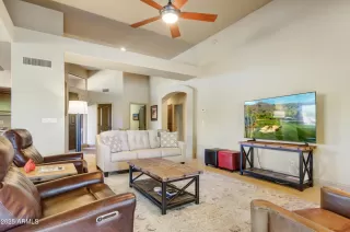 Photo #3: 6803460 Listing
