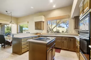 Photo #4: 6803460 Listing