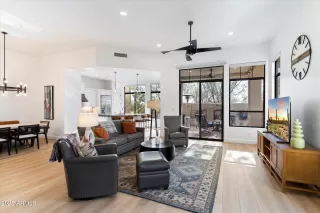 Photo #5: 6803608 Listing 