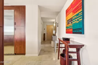 Photo #1: 6803891 Listing