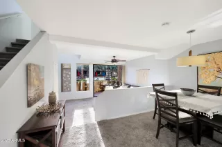 Photo #6: 6804126 Listing 