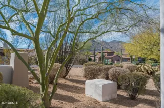 Photo #2: 6804129 Listing