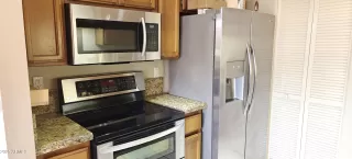 Photo #3: 6804379 Listing