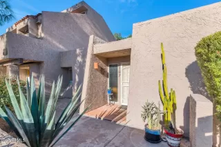 Photo #2: 6804491 Listing